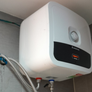máy nước nóng an2 30r